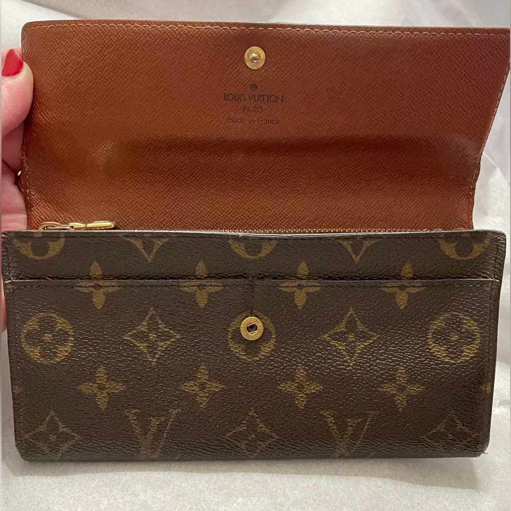 Louis Vuitton Monogram Brown Canvas Sarah Long Wallet